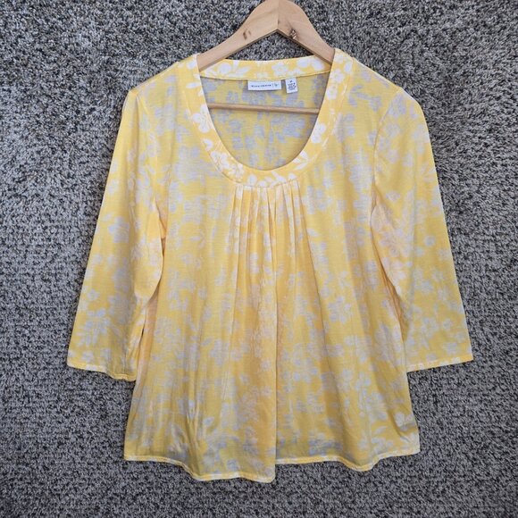 Susan Graver Top Womens Medium Yellow Scoop Neck Burnout Floral Print Tee Casual - Picture 1 of 7